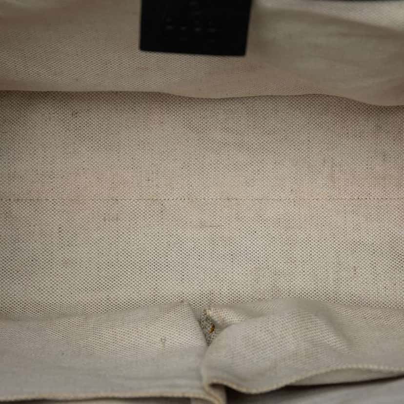 Gucci Large Guccissima Emily Shoulder Bag Black Leather Very good condition - Model View