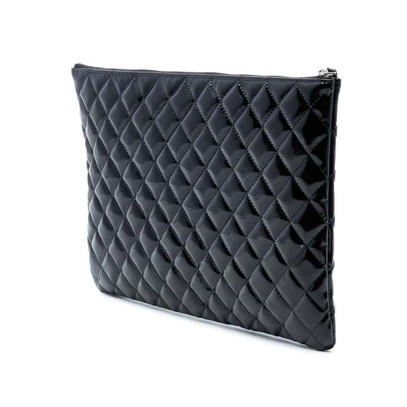Chanel Large Quilted Patent O Case Clutch Black Leather Very good condition - Back View