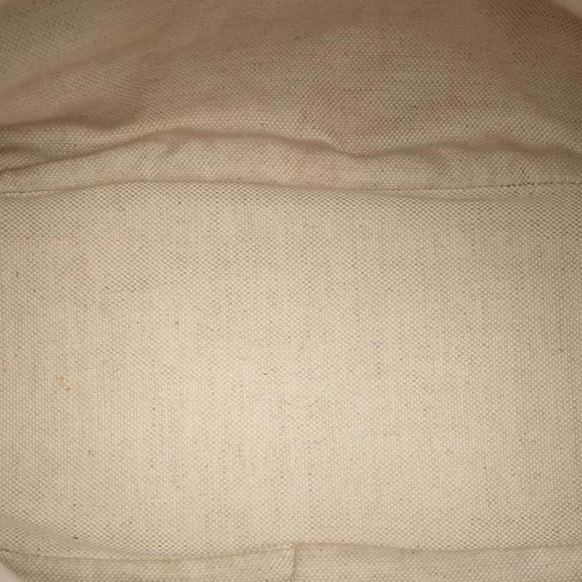 Gucci GG Canvas Sukey Satchel Beige Canvas Very good condition - Model View