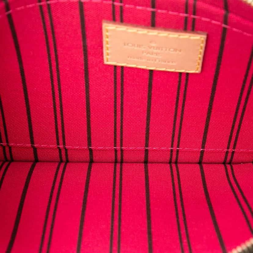 Louis Vuitton Monogram Neverfull MM Pouch Brown Very good condition - Model View