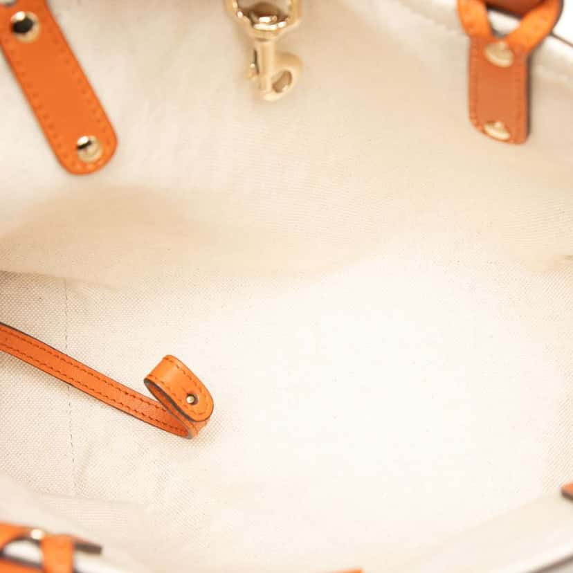 Gucci Small Diamante Canvas Craft Tote Beige Canvas Very good condition - Model View