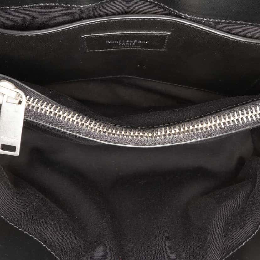 Saint Laurent Small Matelasse Calfskin Monogram LouLou Shoulder Bag Black Leather Very good condition - Model View
