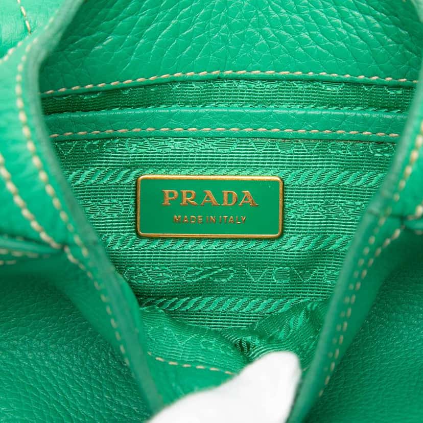 Prada Vitello Daino Lock Flap Crossbody Green Leather Very good condition - Box View