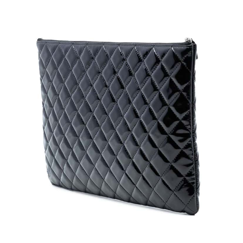 Chanel Large Quilted Patent O Case Clutch Black Leather Very good condition - Back View