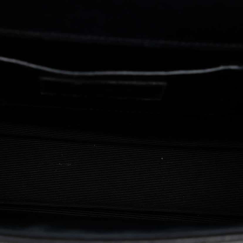 Saint Laurent Medium Grain De Poudre Monogram Monochrome Kate Crossbody Black Leather Very good condition - Model View