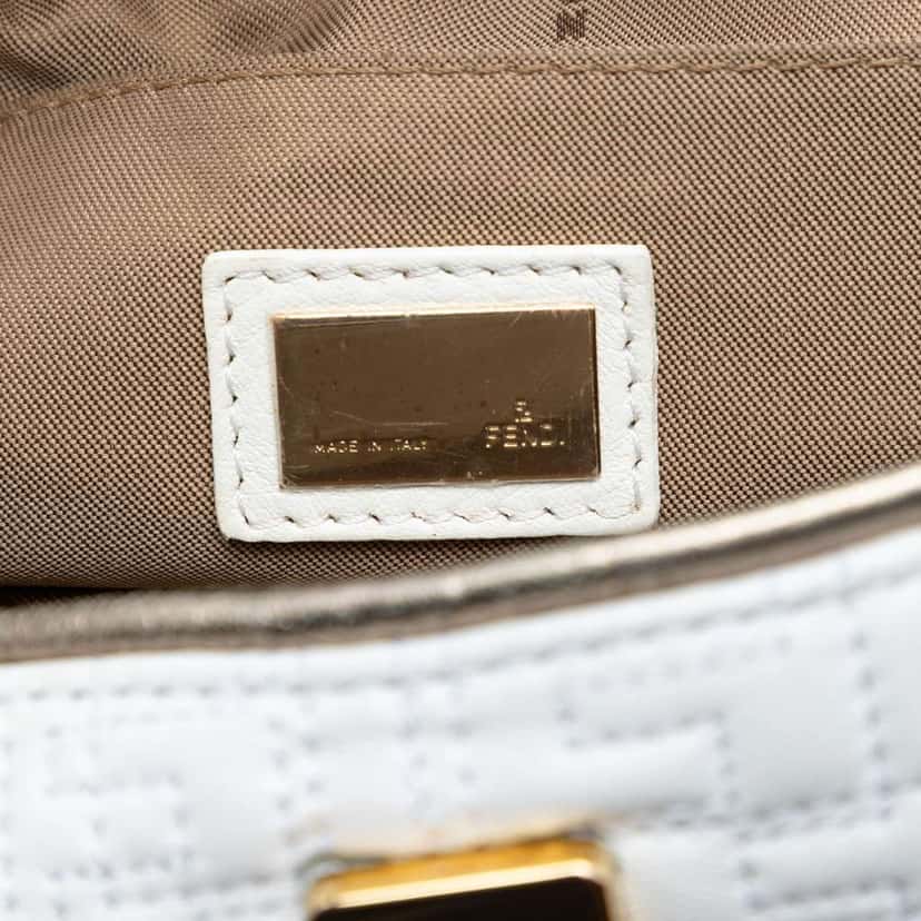 Fendi Zucca Stitched Leather Mirrored Vanity Bag White Leather Very good condition - Box View