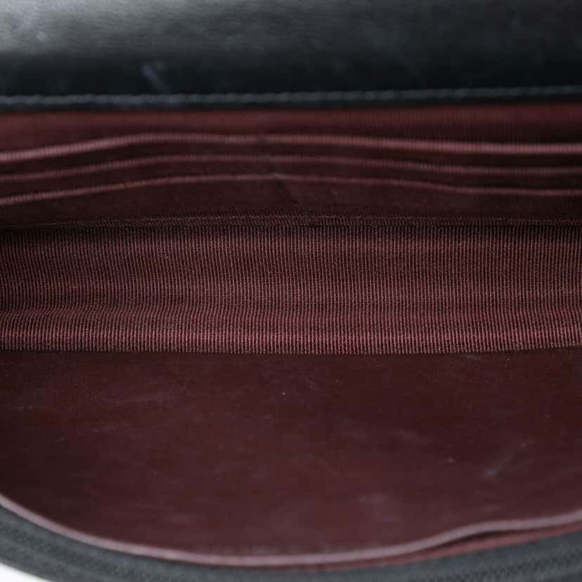 Chanel CC Quilted Lambskin Wallet On Chain Black Leather Very good condition - Model View