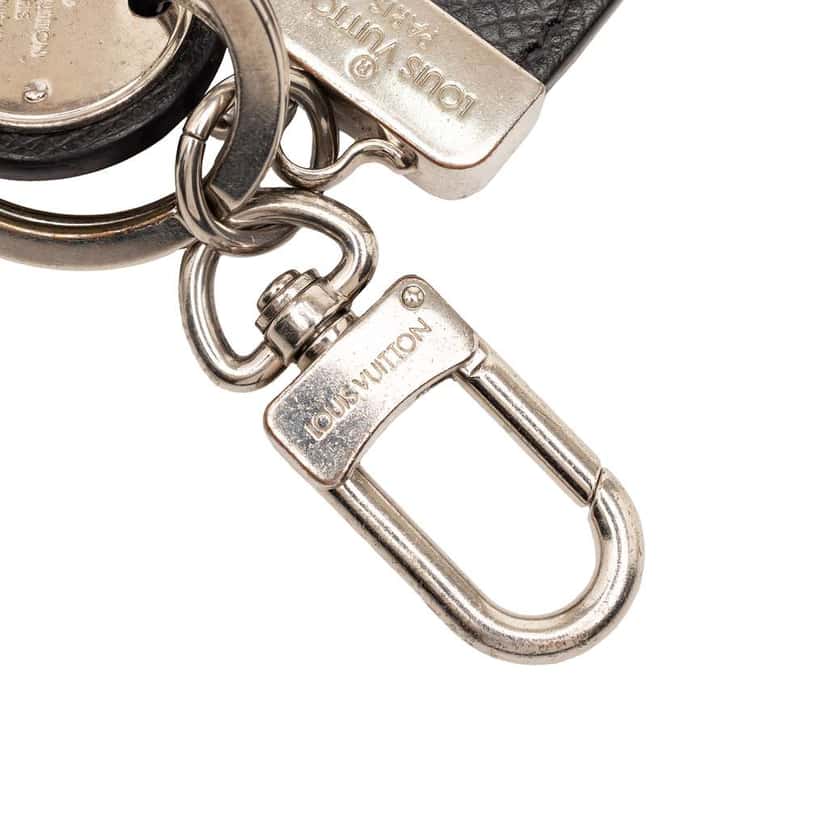 Louis Vuitton Taïga Neo LV Club Bag Charm and Key Holder Black Leather Very good condition - Model View