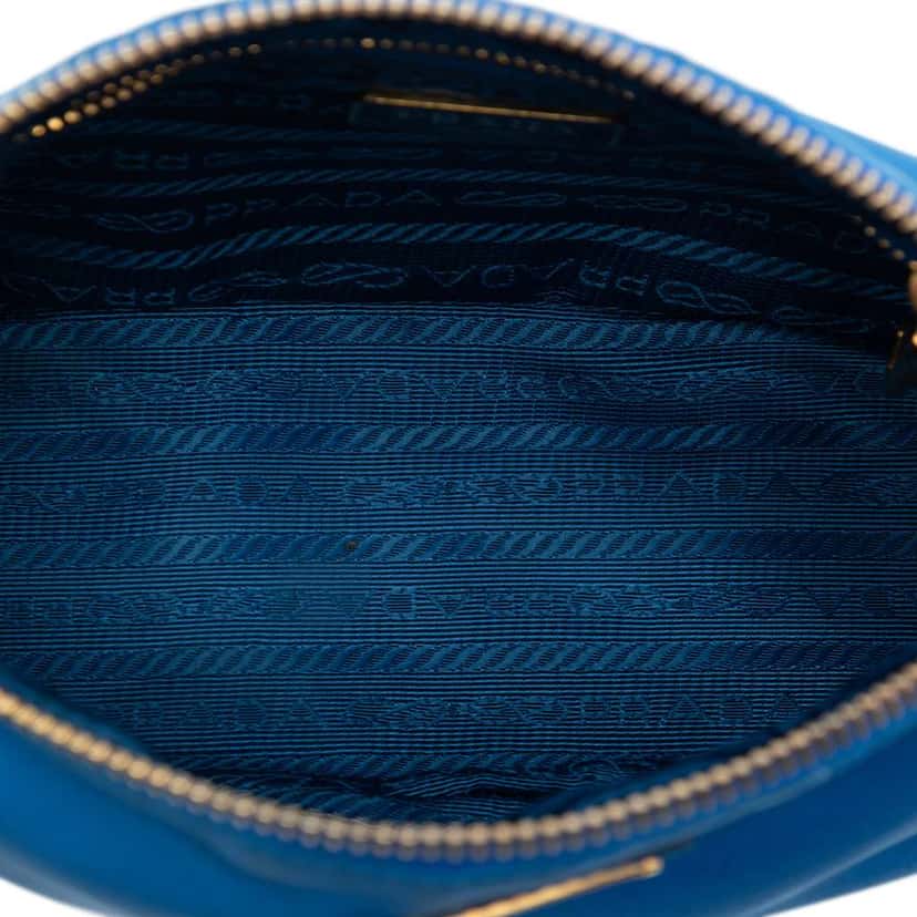 Prada Tessuto Pouch Blue Very good condition - Model View