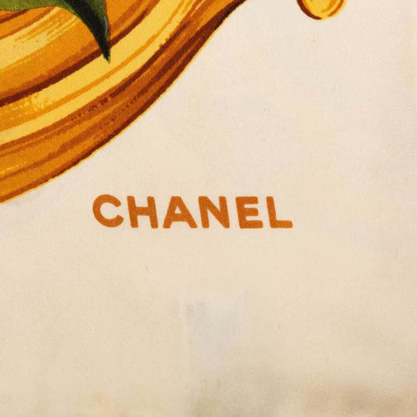 Chanel Camellia Silk Scarf White Silk Very good condition - Back View