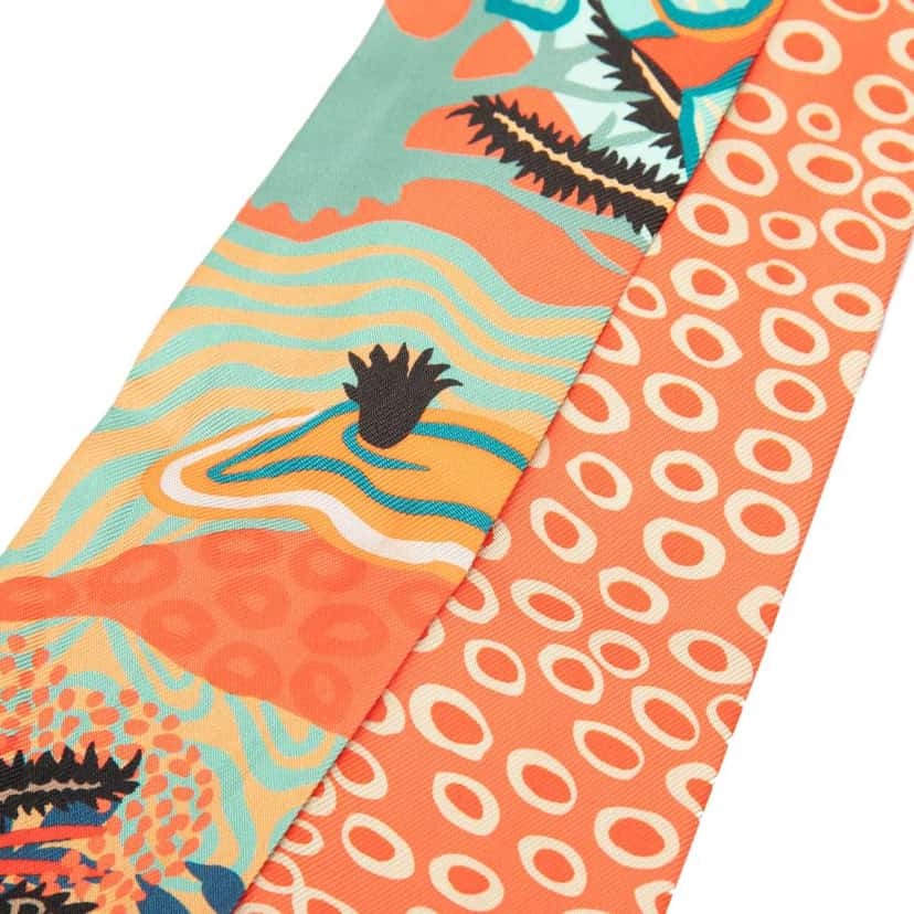 Hermès Under the Waves Silk Twilly Scarf Orange Silk Very good condition - Back View