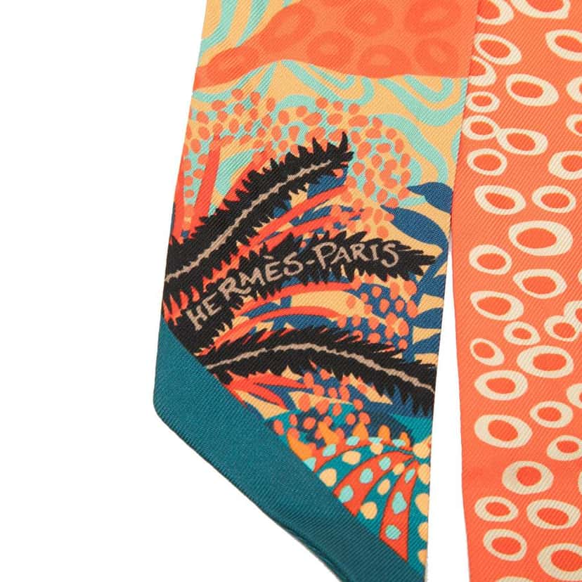 Hermès Under the Waves Silk Twilly Scarf Orange Silk Very good condition - Inside View