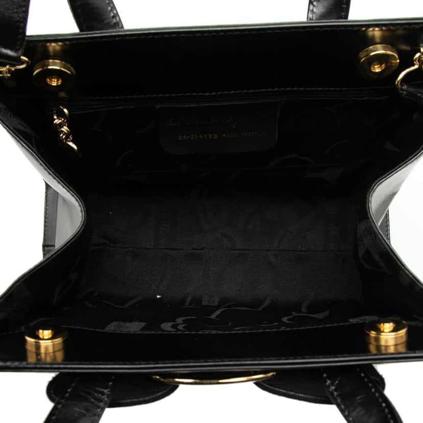 Salvatore Ferragamo Leather Vara Bow Satchel Black Leather Very good condition - Model View