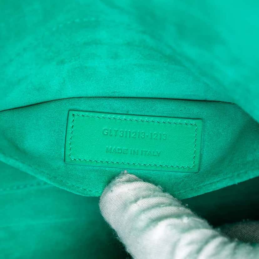 Saint Laurent Leather Chyc Ligne Clutch Green Leather Very good condition - Box View
