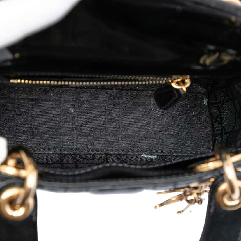 Dior Mini Patent Cannage Lady Dior Black Leather Very good condition - Model View