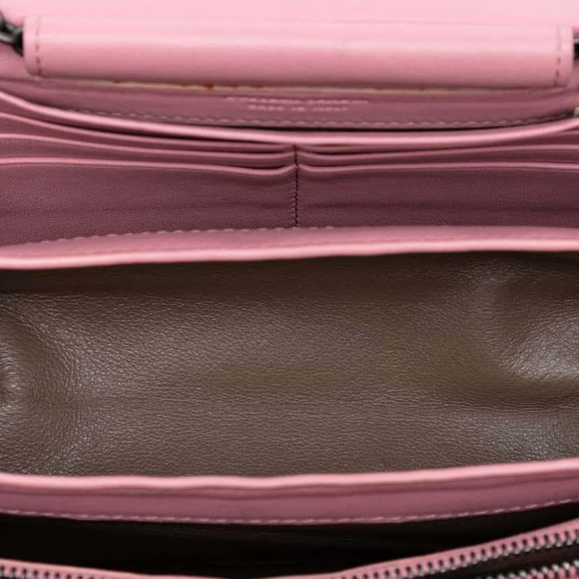 Bottega Veneta Nappa Intrecciato Continental Wallet on Chain Pink Leather Very good condition - Model View