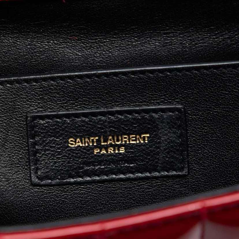 Saint Laurent Large Quilted Patent Monogram Vicky Chain Bag Red Leather Very good condition - Box View