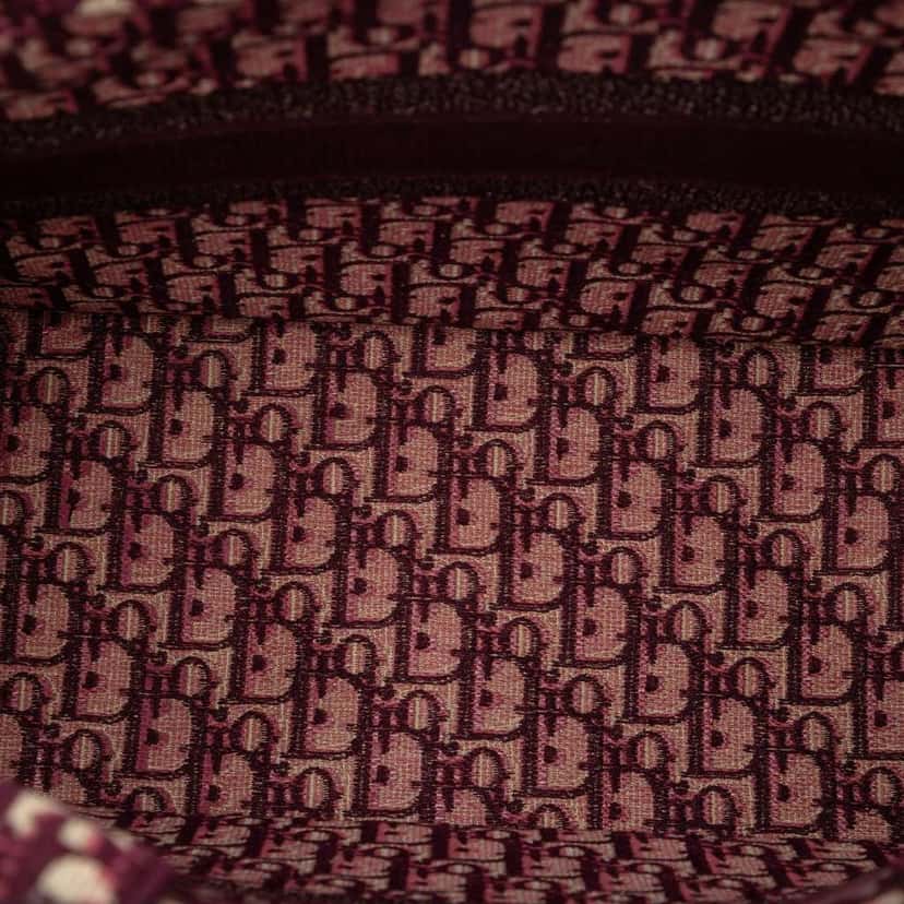 Dior Large Oblique Embroidered Canvas Book Tote Red Canvas Very good condition - Model View