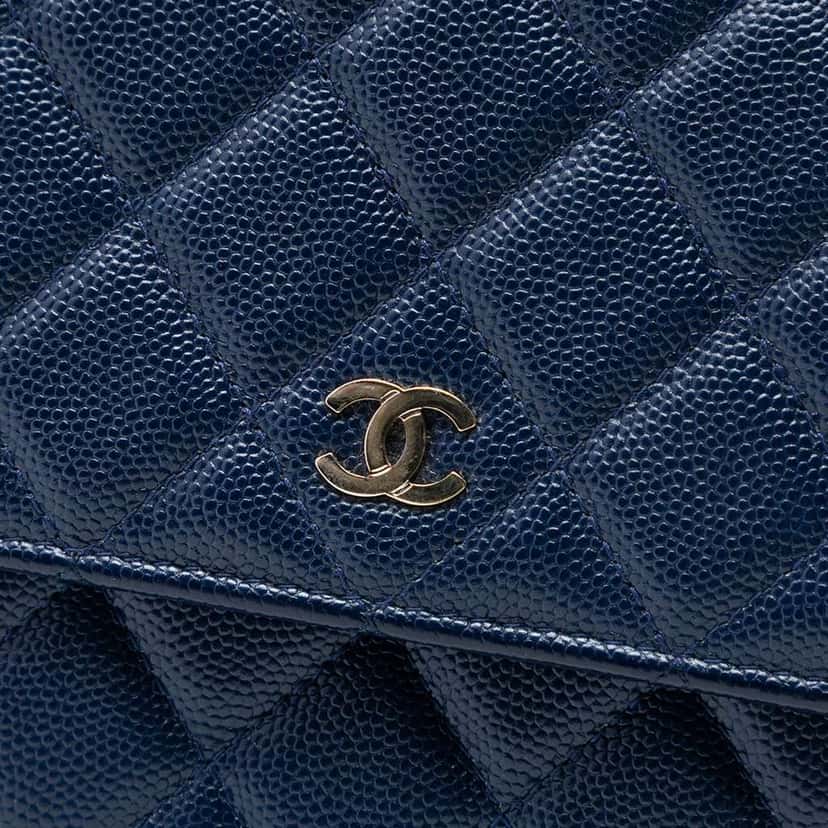 Chanel CC Square Quilted Caviar Wallet on Chain Blue Leather Very good condition - Box View