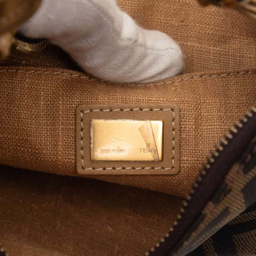 Fendi Zucca Canvas Oyster Hobo Brown Canvas Very good condition - Box View