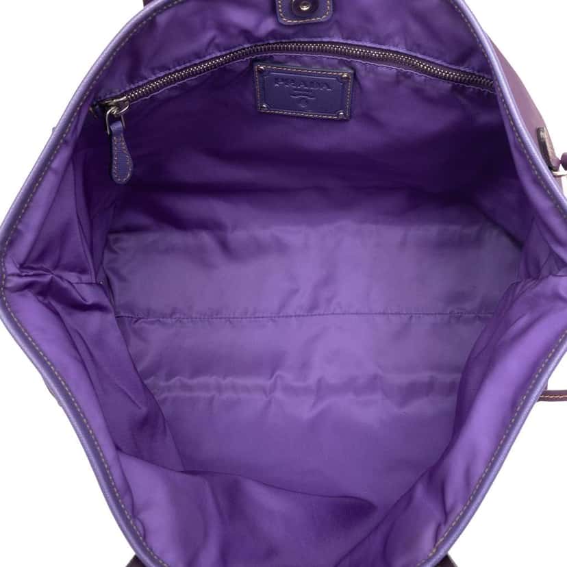 Prada Saffiano Trimmed Tessuto Tote Purple Good condition - Model View