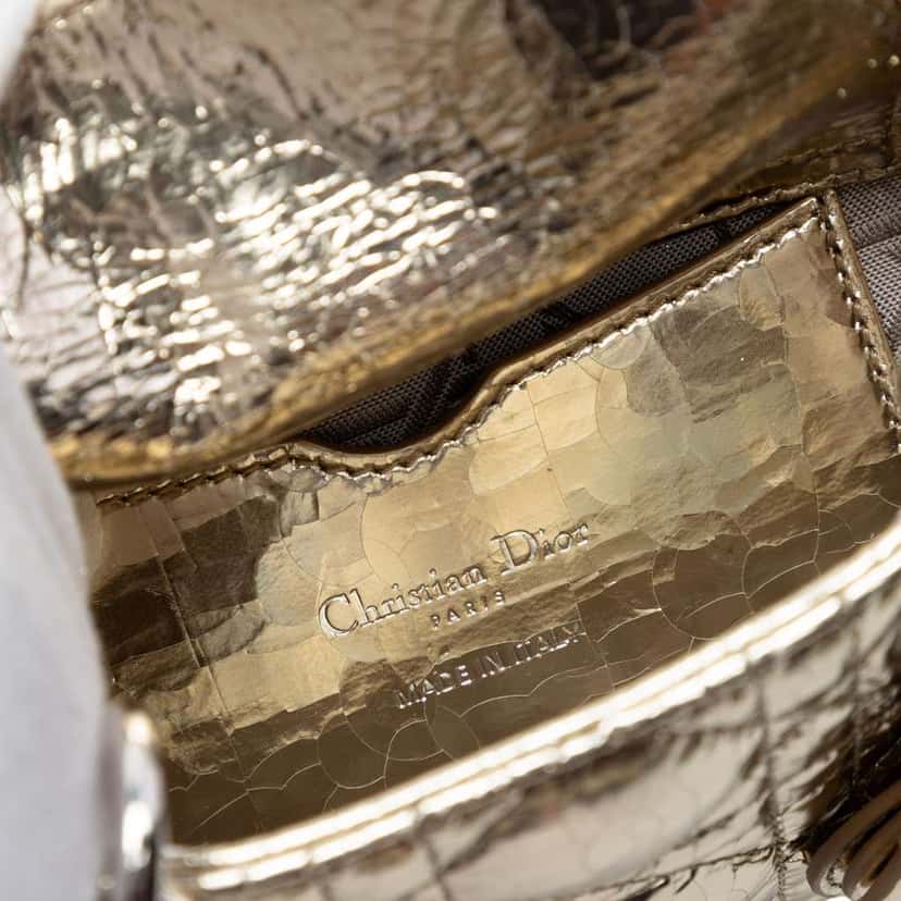 Dior Micro Metallic Crinkled Calfskin Cannage Lady Dior Gold Leather Very good condition - Box View