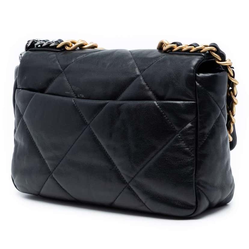 Chanel Medium Lambskin 19 Flap Black Leather Very good condition - Back View
