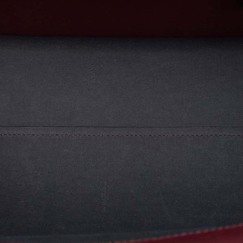 Fendi Medium Ombre Zucca Spalmati Roll Tote Red Canvas Very good condition - Model View