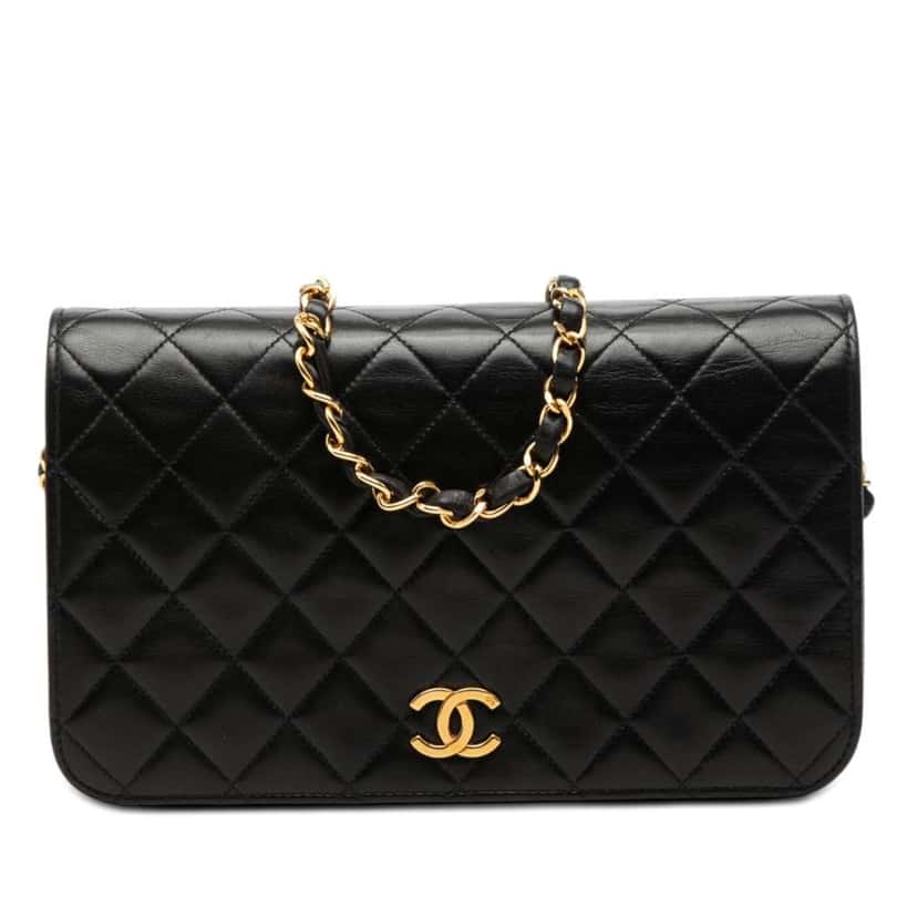 Chanel Medium Quilted Lambskin Full Flap Black Leather Very good condition - Front View