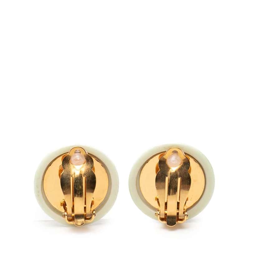 Chanel CC Resin and Gold Plated Round Clip on Earrings White Very good condition - Back View
