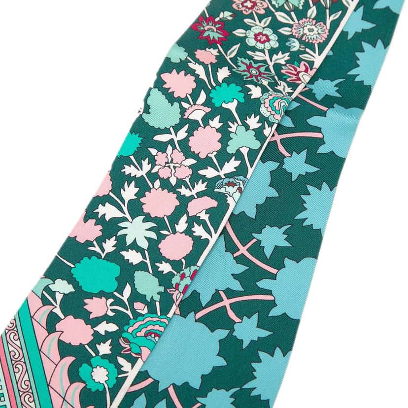 Hermès Tapis Persans Silk Twilly Scarf Blue Silk Very good condition - Box View