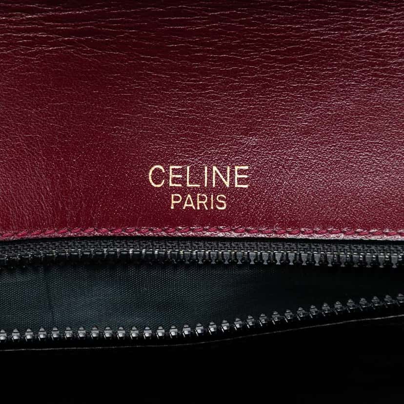 Celine Macadam Coated Canvas Crossbody Red Canvas Very good condition - Box View