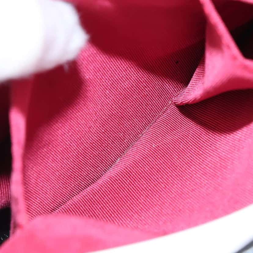 Chanel Large Aged Calfskin Gabrielle Crossbody White Leather Very good condition - Box View