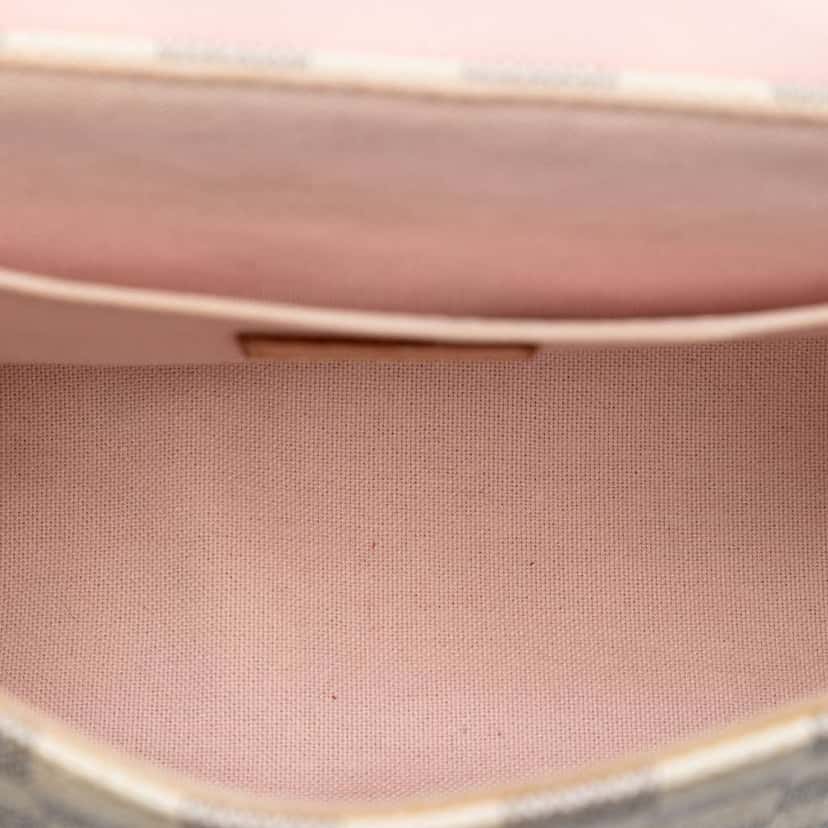 Louis Vuitton Damier Azur Croisette White Very good condition - Model View