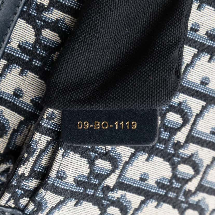 Dior Oblique Canvas 30 Montaigne Clutch With Chain Blue Canvas Very good condition - Box View