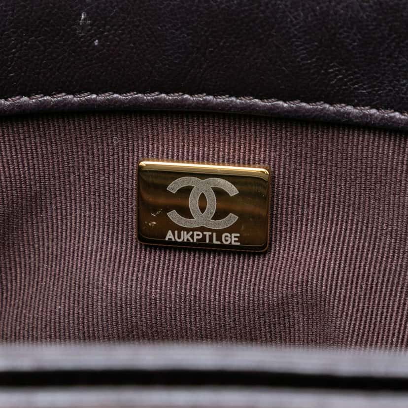 Chanel Small Quilted Lambskin Pillow Crush Flap Purple Leather Very good condition - Box View