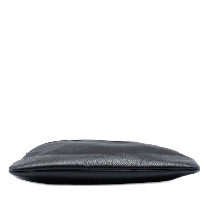 Gucci GG Nylon Flat Messenger Bag Black Very good condition - Inside View