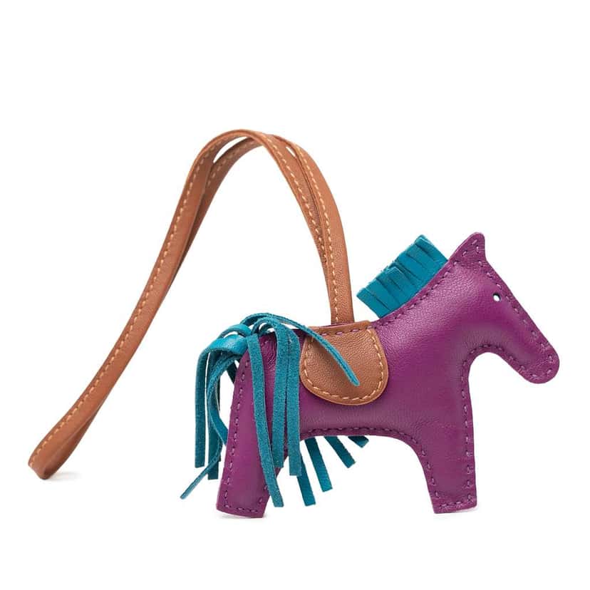 Hermès Milo Lambskin Grigri Rodeo Bag Charm PM Purple Leather Very good condition - Back View