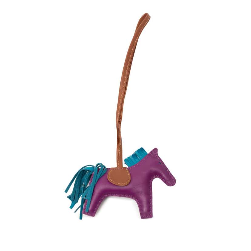 Hermès Milo Lambskin Grigri Rodeo Bag Charm PM Purple Leather Very good condition - Model View