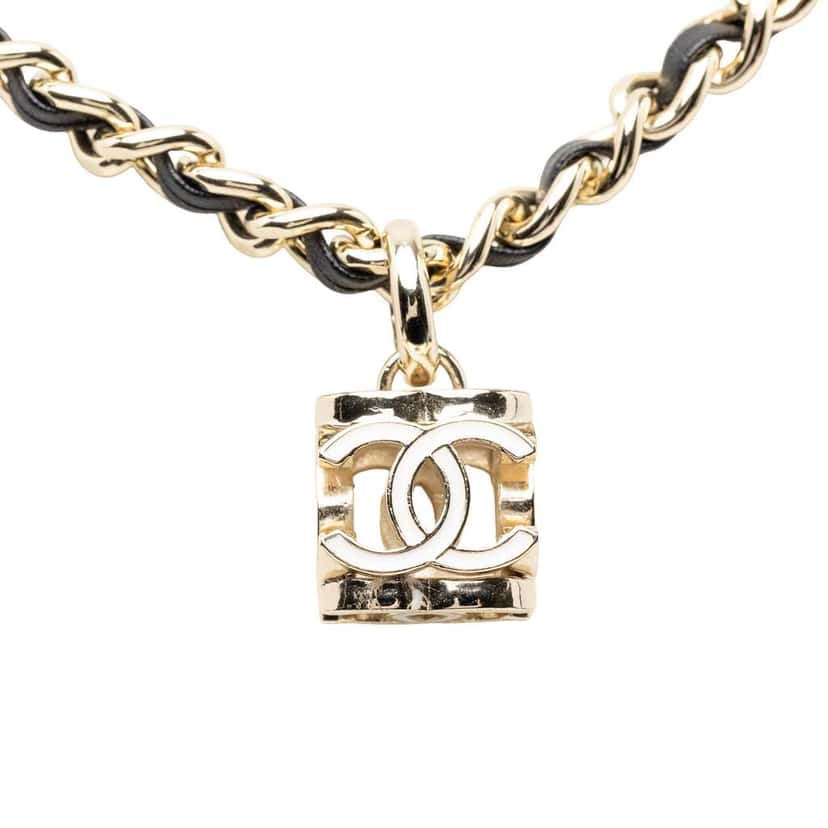 Chanel Gold Plated CC Cube Pendant Choker Necklace Gold Metal Very good condition - Back View