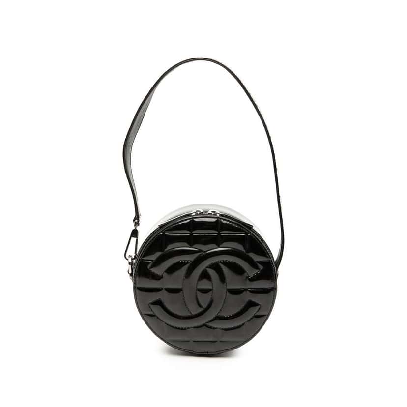 Chanel CC Choco Bar Patent Round Shoulder Bag Black Leather Very good condition - Front View