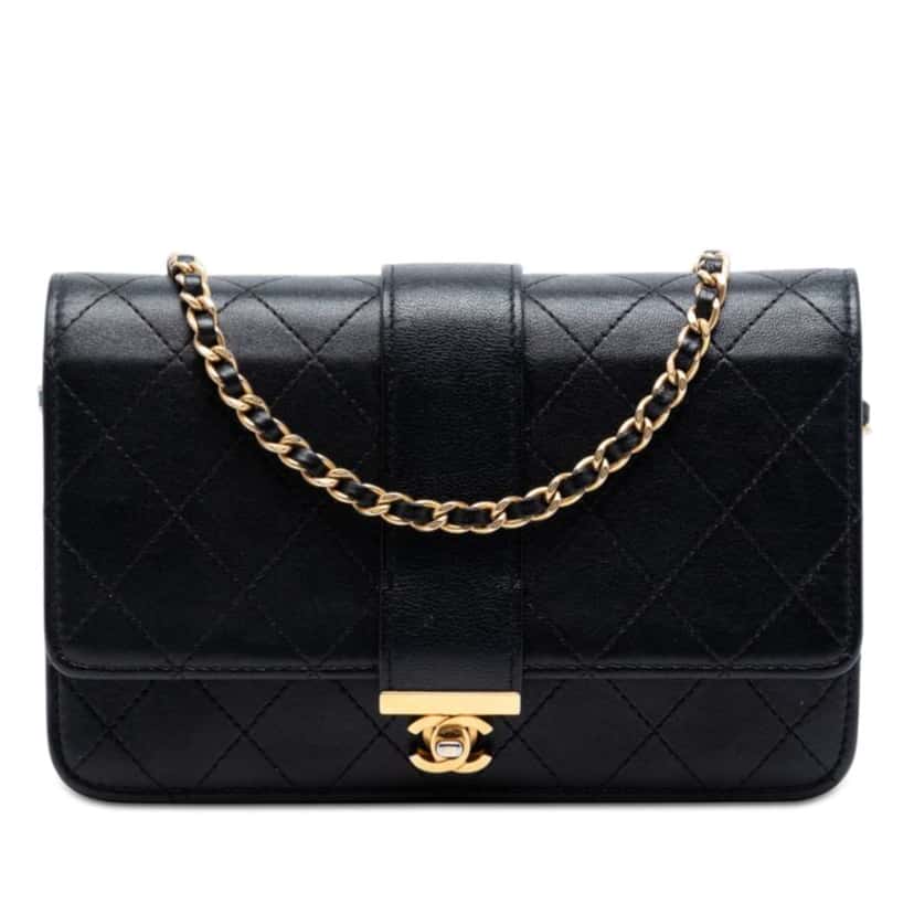 Chanel Calfskin Golden Class 2.0 Wallet on Chain Black Leather Very good condition - Front View