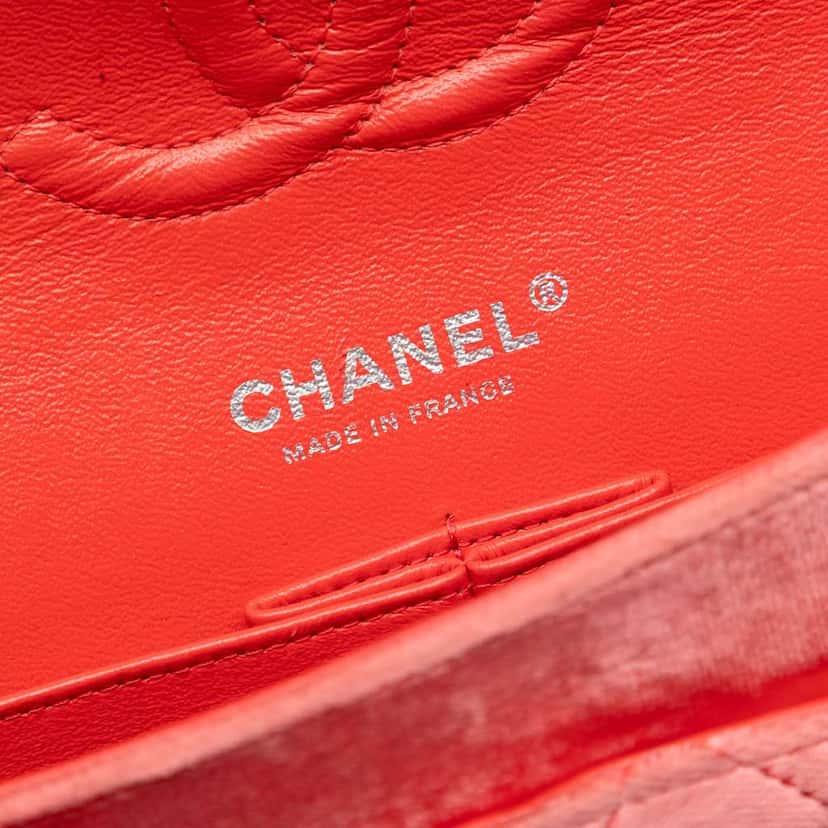 Chanel Medium Classic Velvet Double Flap Pink Velvet Very good condition - Box View