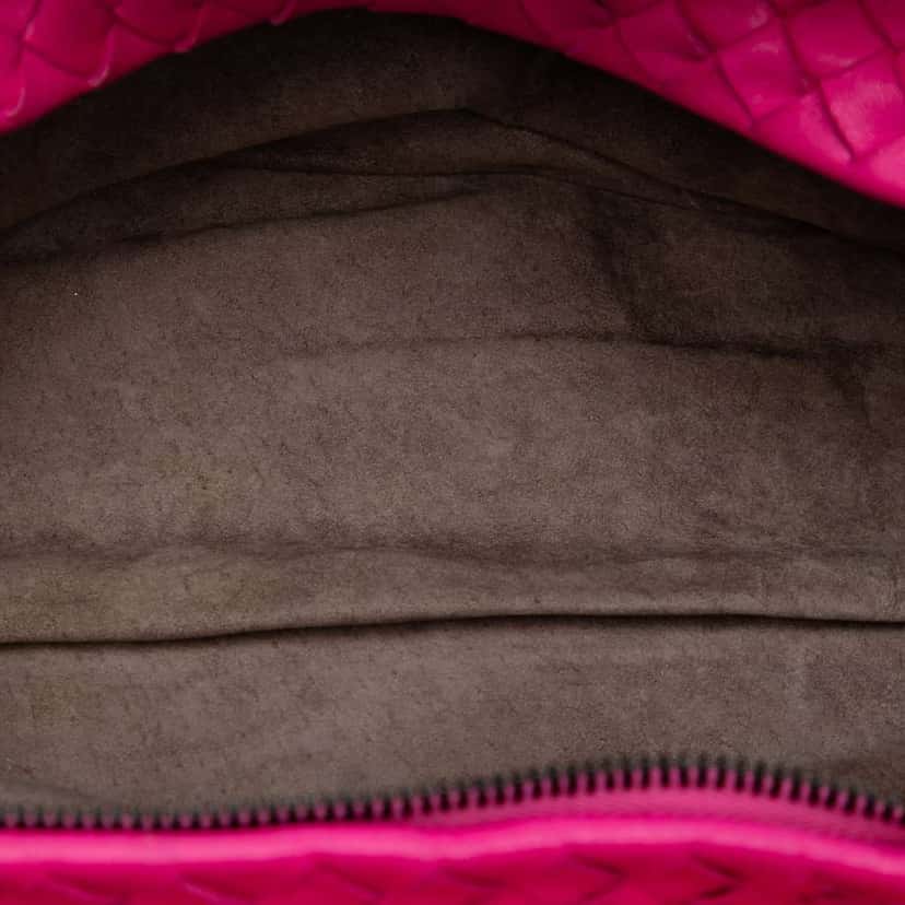 Bottega Veneta Nappa Intrecciato Cube Crossbody Pink Leather Very good condition - Model View