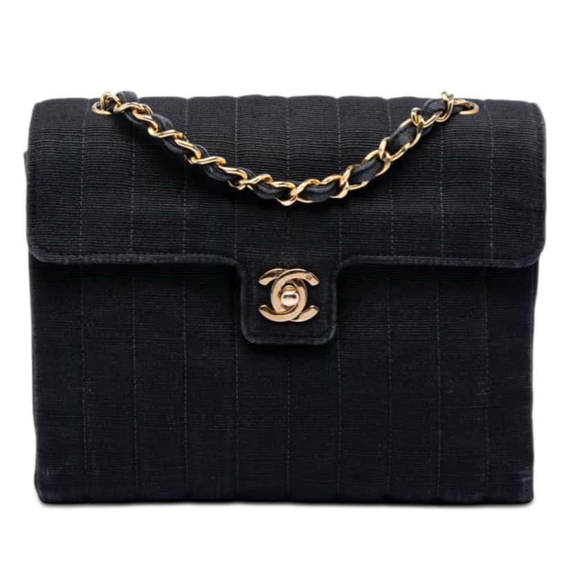 Chanel CC Vertical Quilted Nylon Grosgrain Single Flap Black Very good condition - Front View