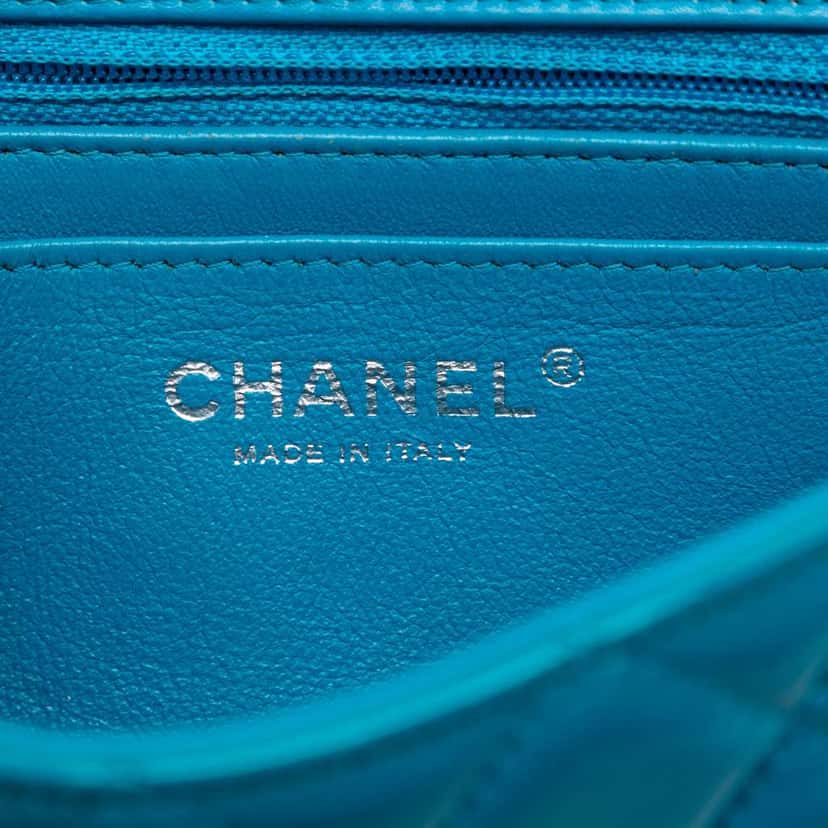Chanel Mini Rectangular Classic Patent Single Flap Blue Leather Very good condition - Box View