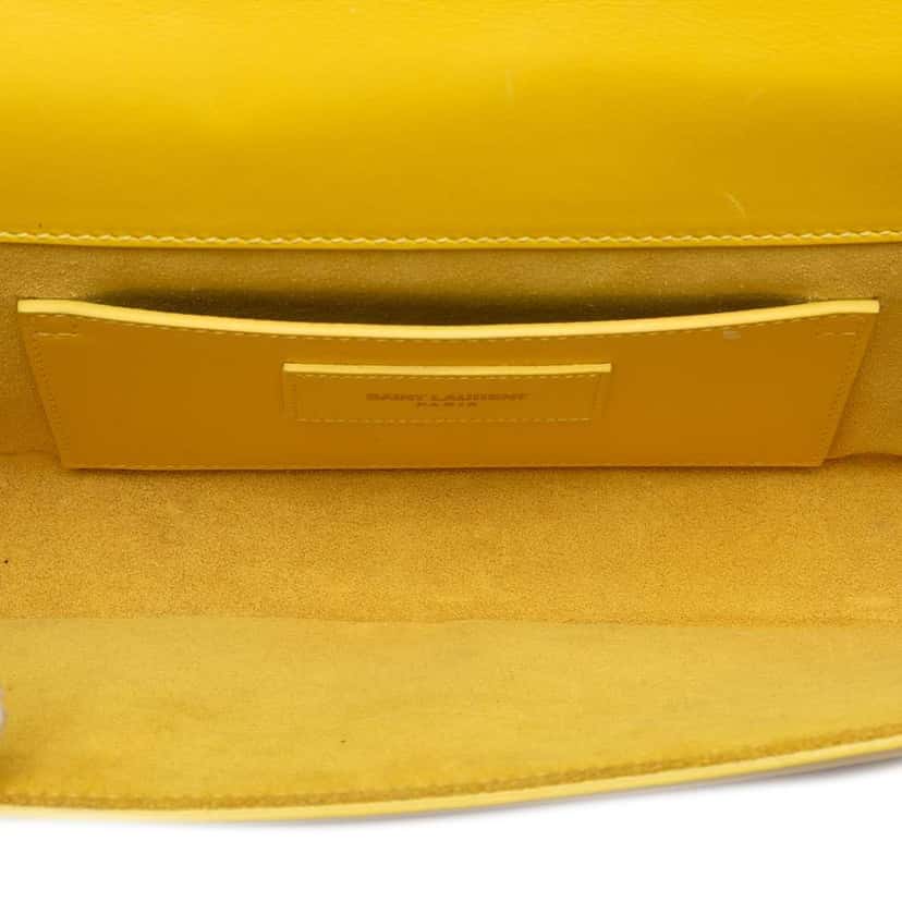 Saint Laurent Smooth Leather Cassandre Clutch Yellow Leather Very good condition - Model View