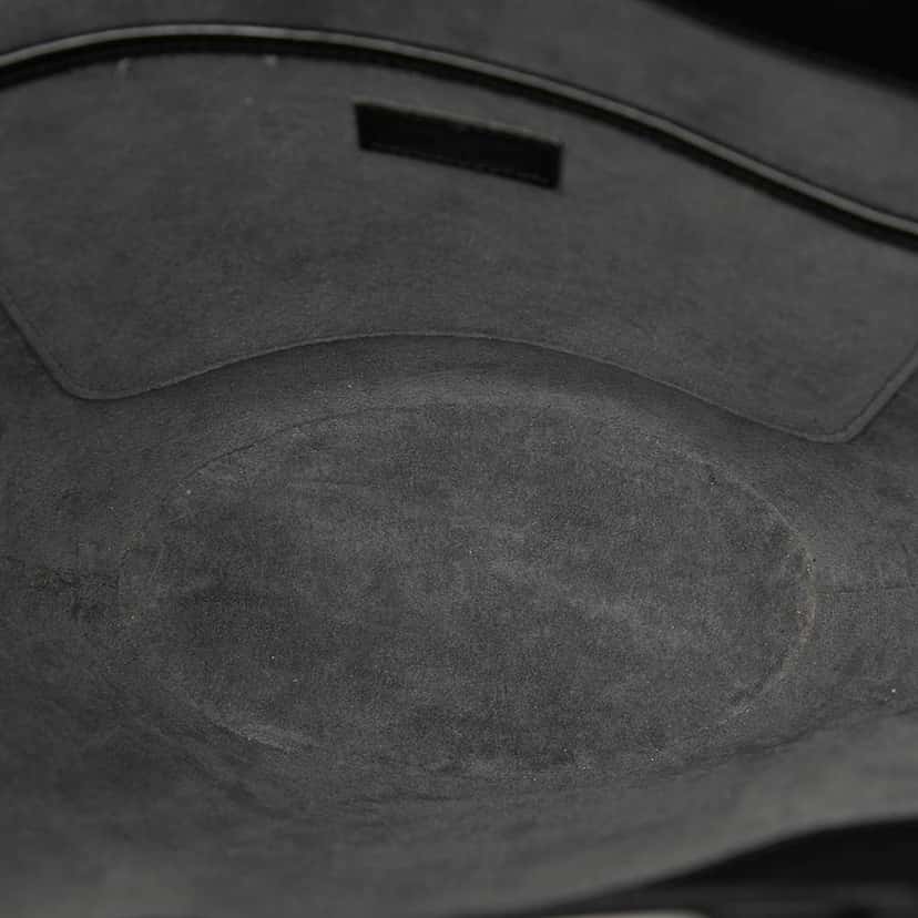 Louis Vuitton Epi Noctambule Black Leather Very good condition - Model View