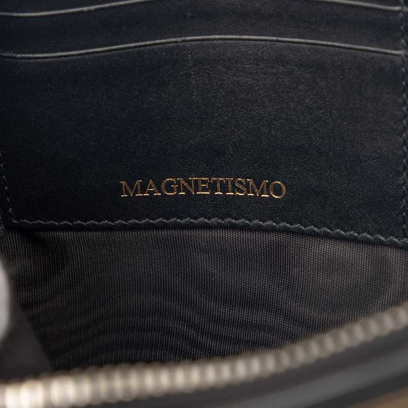 Gucci Leather Guccy Sega Clutch Black Leather Very good condition - Box View