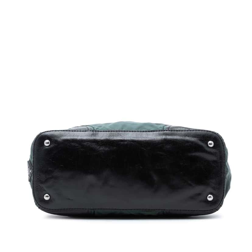 Prada Tessuto Push Lock Convertible Tote Green Very good condition - Inside View
